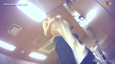 japanese public bathroom changeroom.85 - hclips.com - Japan