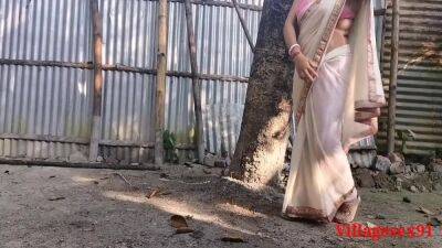 Outdoor Fuck By Local Sonali Bhabi ( Official Video By Villagesex91 ) - hotmovs.com - India