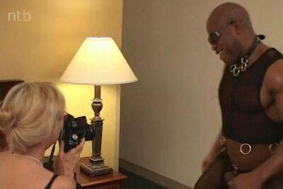 Black Ebony - Annabelle Brady, white granny fucked by black bodybuilder - sunporno.com