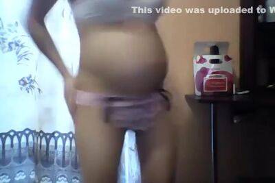 Lady - Pregnant Lady Horny Webcam - upornia.com