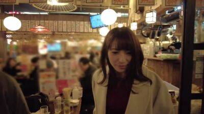 An elegant face that melts with alcohol and sex - senzuri.tube - Japan