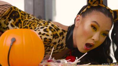 Kimmy Kimm - Dick Or Treat - 1080p With Kimmy Kimm - upornia.com