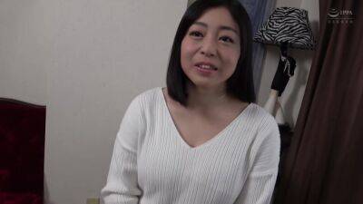 0000177_三十路の爆乳日本人女性が人妻NTRセックス - hclips.com - Japan