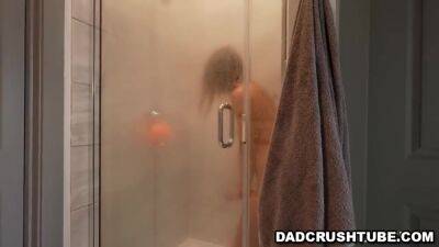 Petite Shower Fellatio With Stepdad With Mia Kay - hotmovs.com