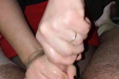 Valentinday Handjob - hclips.com