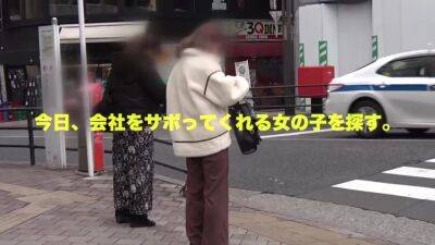 0000375_スレンダーの日本人女性がグラインド騎乗位する素人ナンパセックス - hclips.com - Japan