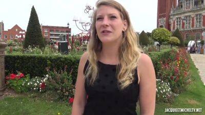 Emma 30 Years Old Saleswoman In Calais Full Hd - Streamhub.to - upornia.com