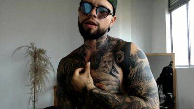 Colossal Black tattoo masturbating Part 2 doing a Cam Show - drtuber.com