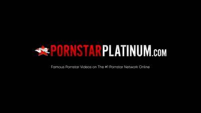 Rebecca - PORNSTARPLATINUM Robin Coffins And Rebecca Vanguard Fuck - drtuber.com