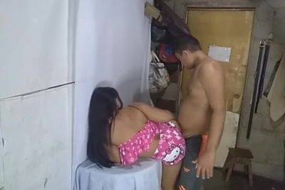 Sexo Casero Disfruto De Una Noche Diferente Con Mi Amigo 9 Min - hclips.com