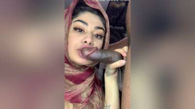 Rough Deepthroat - Busty Pakistani Slut Rough Deepthroat - desi-porntube.com - Pakistan