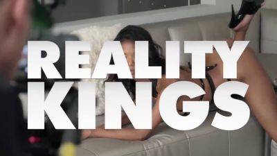Jade Kush - Charles Dera - Good Sex - Jade - Dera Jade and Charles Dera fuck hard in HD reality kings video - sexu.com