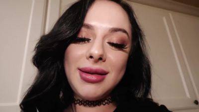 Jade - Macey Jade - My Boss Banged My Box P1 - videomanysex.com