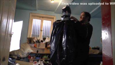 Trashbag Mummification - upornia.com