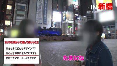 0001570_巨乳の日本人女性がガン突きされる素人ナンパセックス - upornia.com - Japan