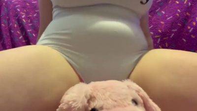 Curvy Pillow Humps And Fucks Her Toy Until She Cums For Daddy-ddlg - Baby Doll - hclips.com