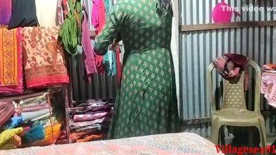 Green Churidar Pe Bhabhi Ki Chudai Kiya Uski Hushband Ne Gud Far Di - hclips.com - India