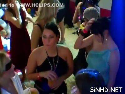 Reckless And Bold Club Partying - hclips.com