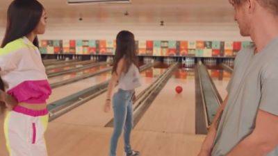 gorgeous ebony julie kay rides hard cock at bowling centre - upornia.com