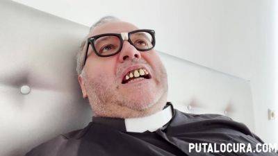 Mia - Padre Damian And Mia Brown In Perdona Pecados A Follando - hotmovs.com