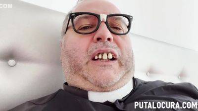 Mia - Padre Damian And Mia Brown In Perdona Pecados A Follando - hotmovs.com