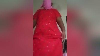 Lady - Body Show Performance - Indian Lady - desi-porntube.com - India