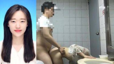 Yuna - Yi Yuna Fucked In A Public Toilet - upornia.com - North Korea