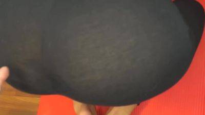 brother creeps up on hot stepsister in yoga pants from behind - upornia.com