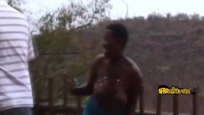 Black Chicks Pounded Outdoors - hclips.com