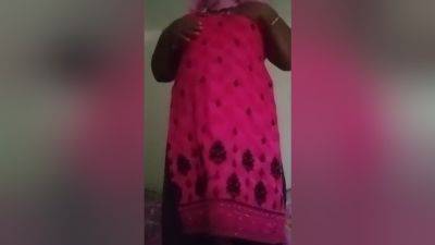 Dress Change Performance Video - desi-porntube.com - India