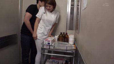 02H0523-Busty Mature Nurse in Skinny Pants Fucked in the Elevator - senzuri.tube