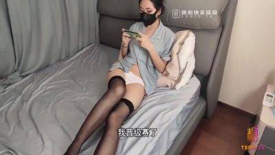 Cute Asian Wife With Hot Stockings Sucking The Big Cock And Got Her Wet Pussy Fucked So Hard - upornia.com