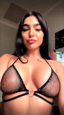 Emily Rinaudo Onlyfans Live Show Video Leaked - drtuber.com