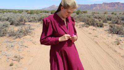 Hot Flds Women Takes Dress Off & Masturbates In Public Hot Babe In Prairie Dress - hclips.com