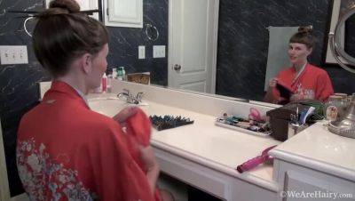 Leila Larson: Post-Shower Hair Styling - porntry.com