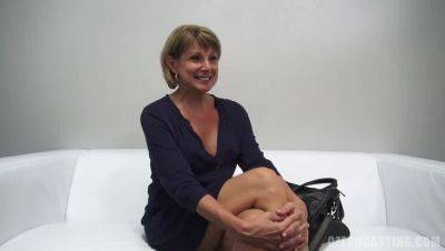 Attractive Pavlina: Mature Czech Casting - porntry.com - Czech Republic