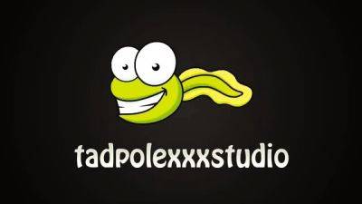 TadpoleXXXstudio - Zoe Zikas Give Blow Jobs To Fans - drtuber.com