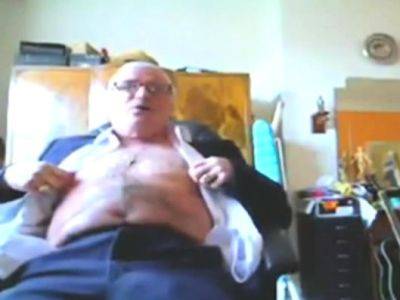Suited Grandpa Cum On His Pants - drtuber.com