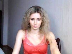 Russian Blonde Babe Masturbating her pussy on webcam - drtuber.com - Russia