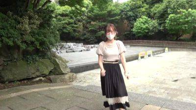 0002480_デカチチの日本の女性が腰振りロデオするエチ性交 - upornia.com - Japan