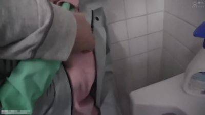04C0124-Rape a mature cleaning worker while cleaning the toilet and make her suck his cock - senzuri.tube