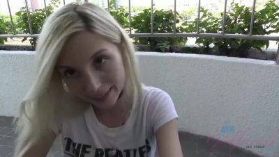 Piper Perri - Before Departing Bangkok, Piper Perri Treats You to a Cum-Filled Foot Job (Outdoor, POV, Fetish) - xxxfiles.com