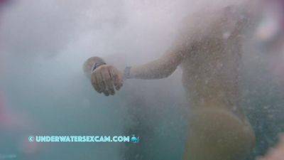 She Disappears In The Underwater Turbulence But Our Hidden Camera Catches Everything - hclips.com