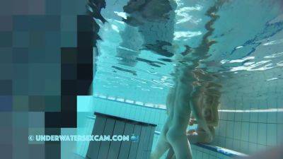 The Two Have Perfect Bodies And Like To Show Themselves Naked - hclips.com
