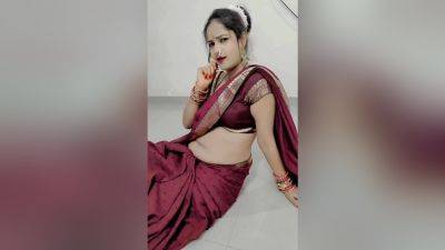 Stepmom Low Hip Saree Deep Navel Big Tits Big Ass Amateur Homemade - desi-porntube.com - India