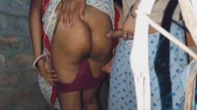 Indian Village New Viral Xxx Video, Desi Village Me Rath Ki Andare Mein Happening - desi-porntube.com - India