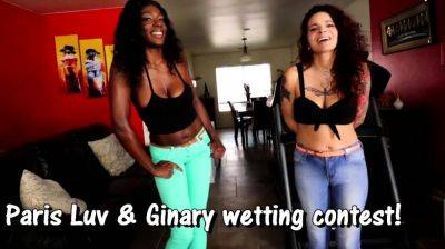 girls desperate to pee wetting her jeans panties - drtuber.com