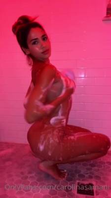 Carolina Samani Nude Shower - hclips.com