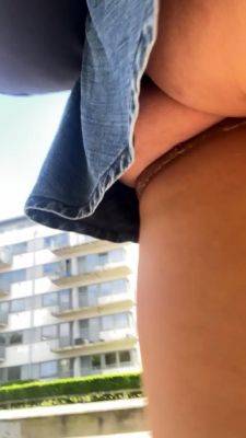 Hidden camera upskirt - drtuber.com