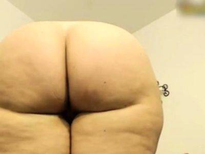 Big Ass Webcam Show with Violetta - drtuber.com